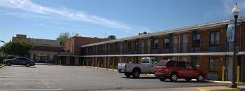 Olde Towne Inn Manassas Exterior photo